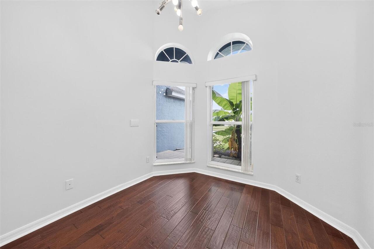 Listing Photo 21