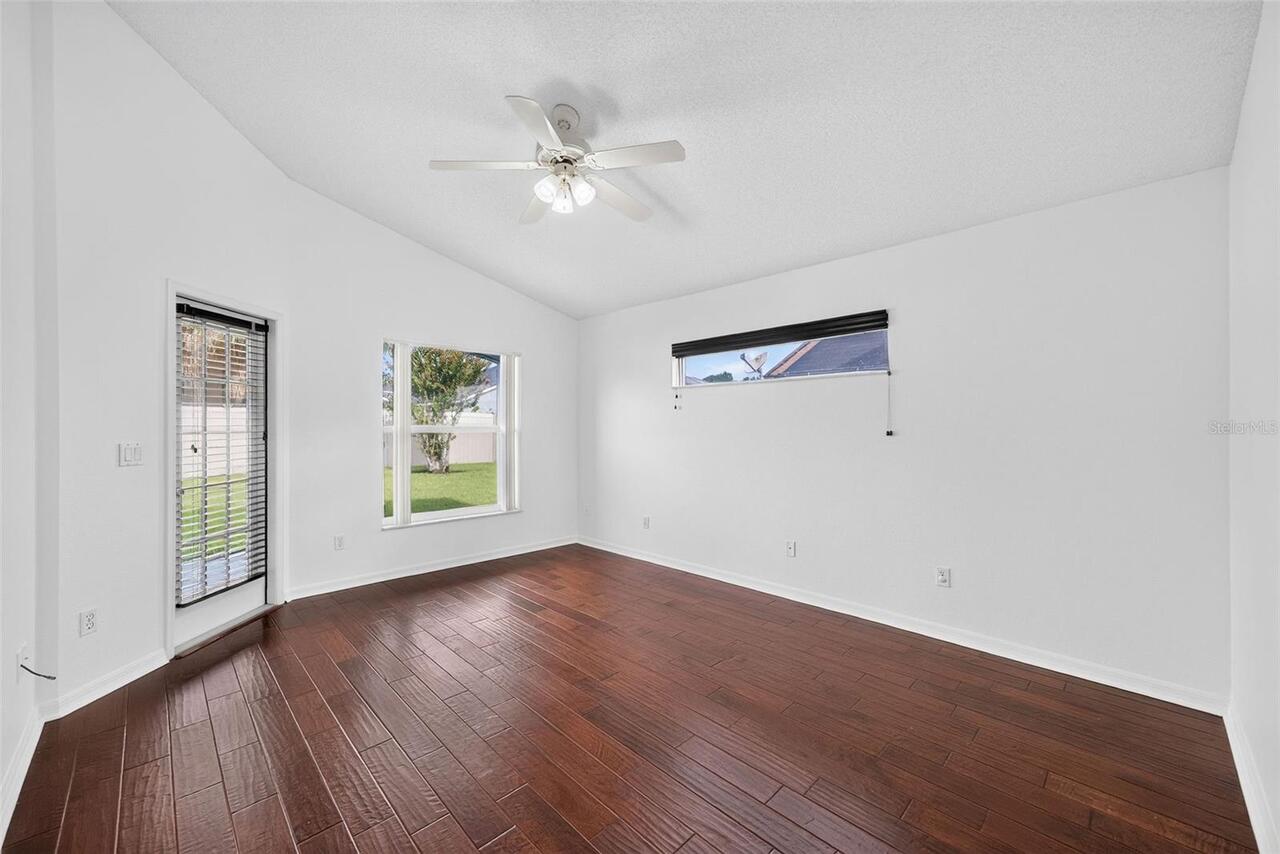 Listing Photo 22