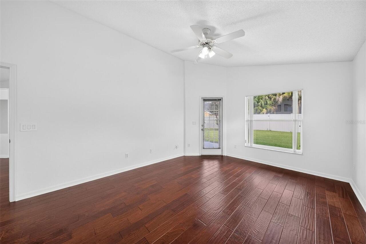 Listing Photo 23