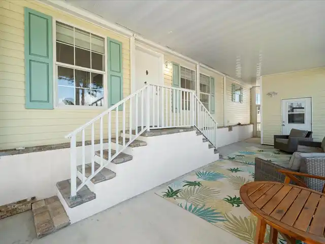 Listing Photo 9