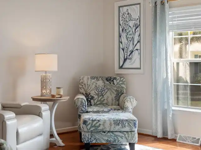 Listing Photo 17