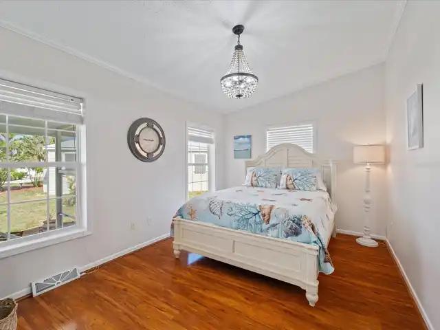 Listing Photo 31
