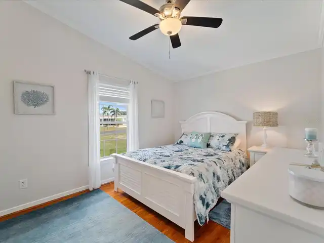 Listing Photo 35