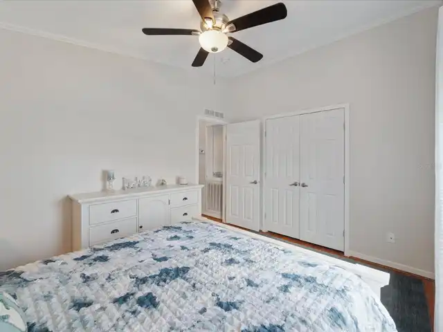 Listing Photo 37