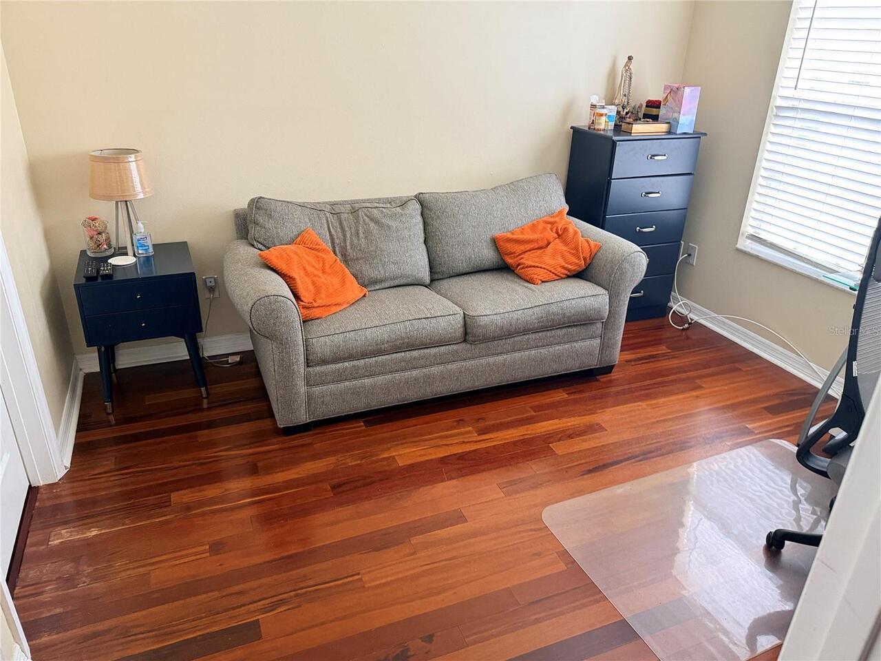 Listing Photo 12