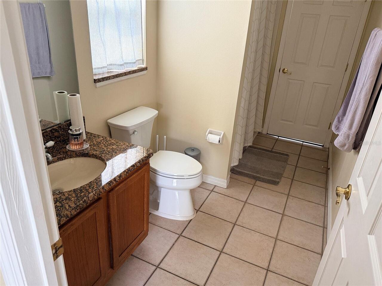Listing Photo 8