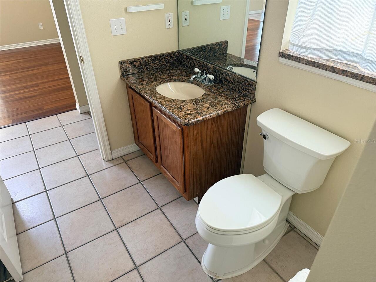 Listing Photo 9