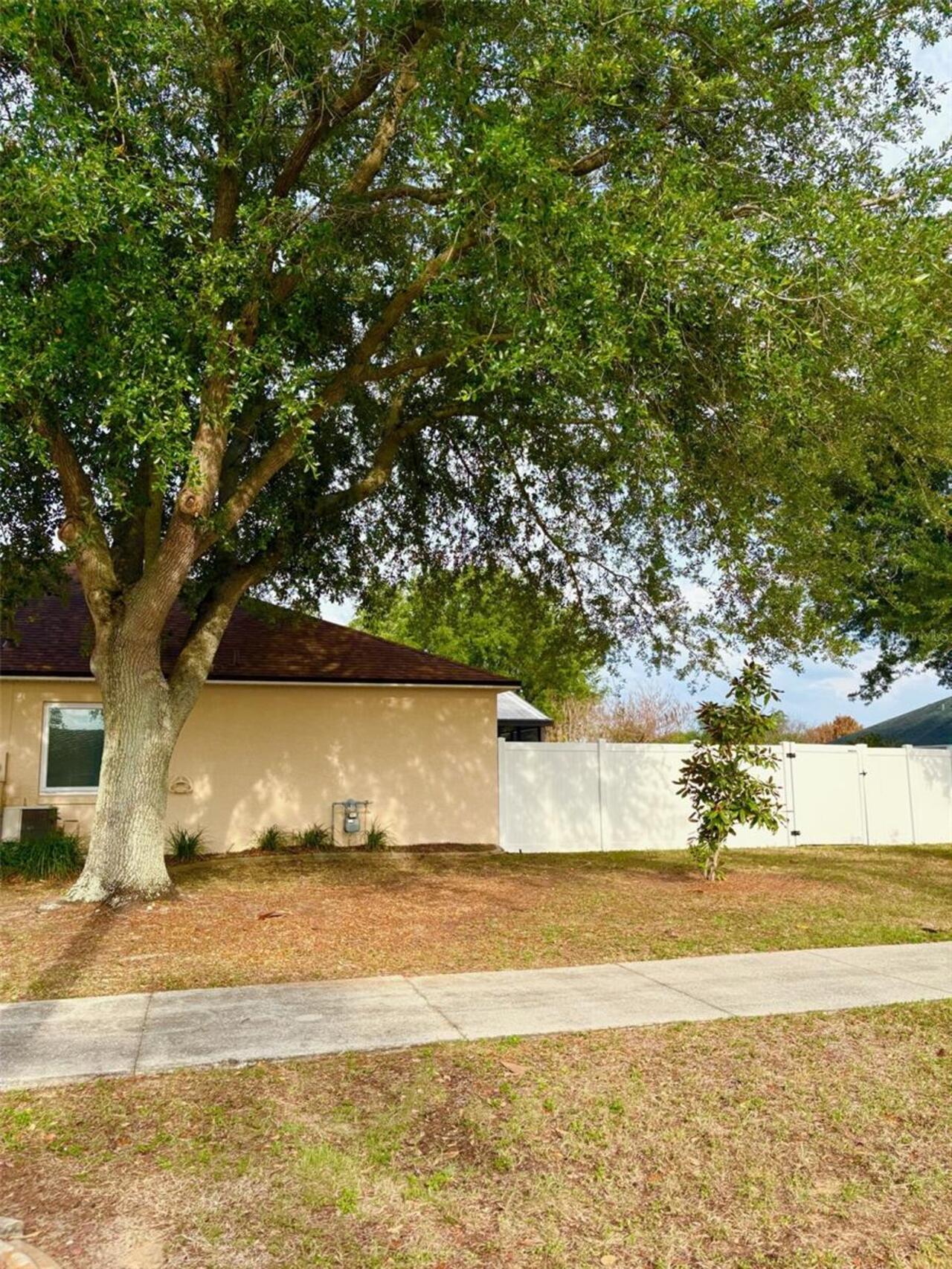 Listing Photo 43