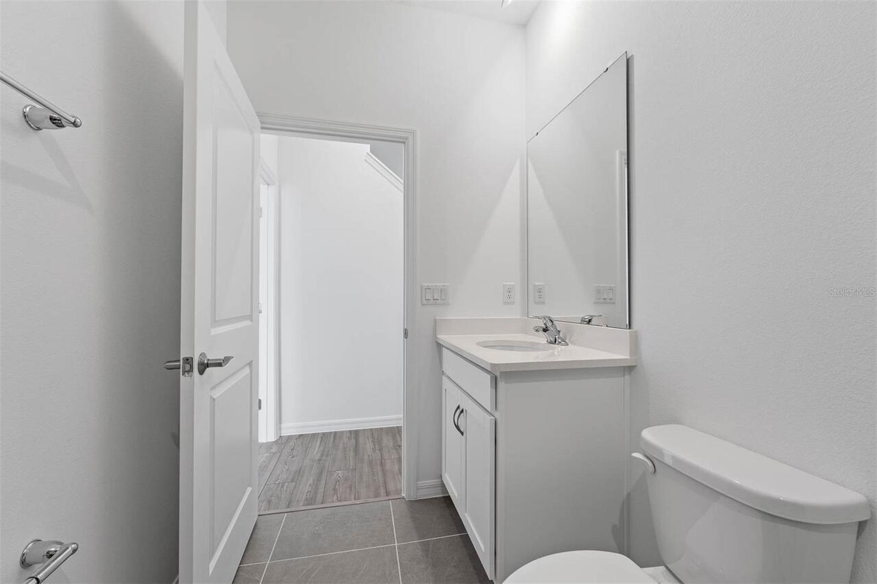 Listing Photo 8