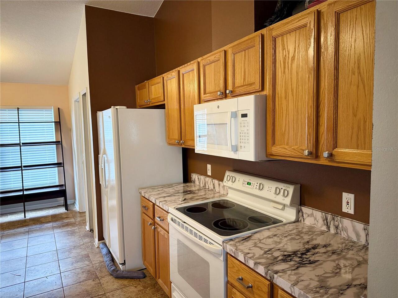 Listing Photo 9