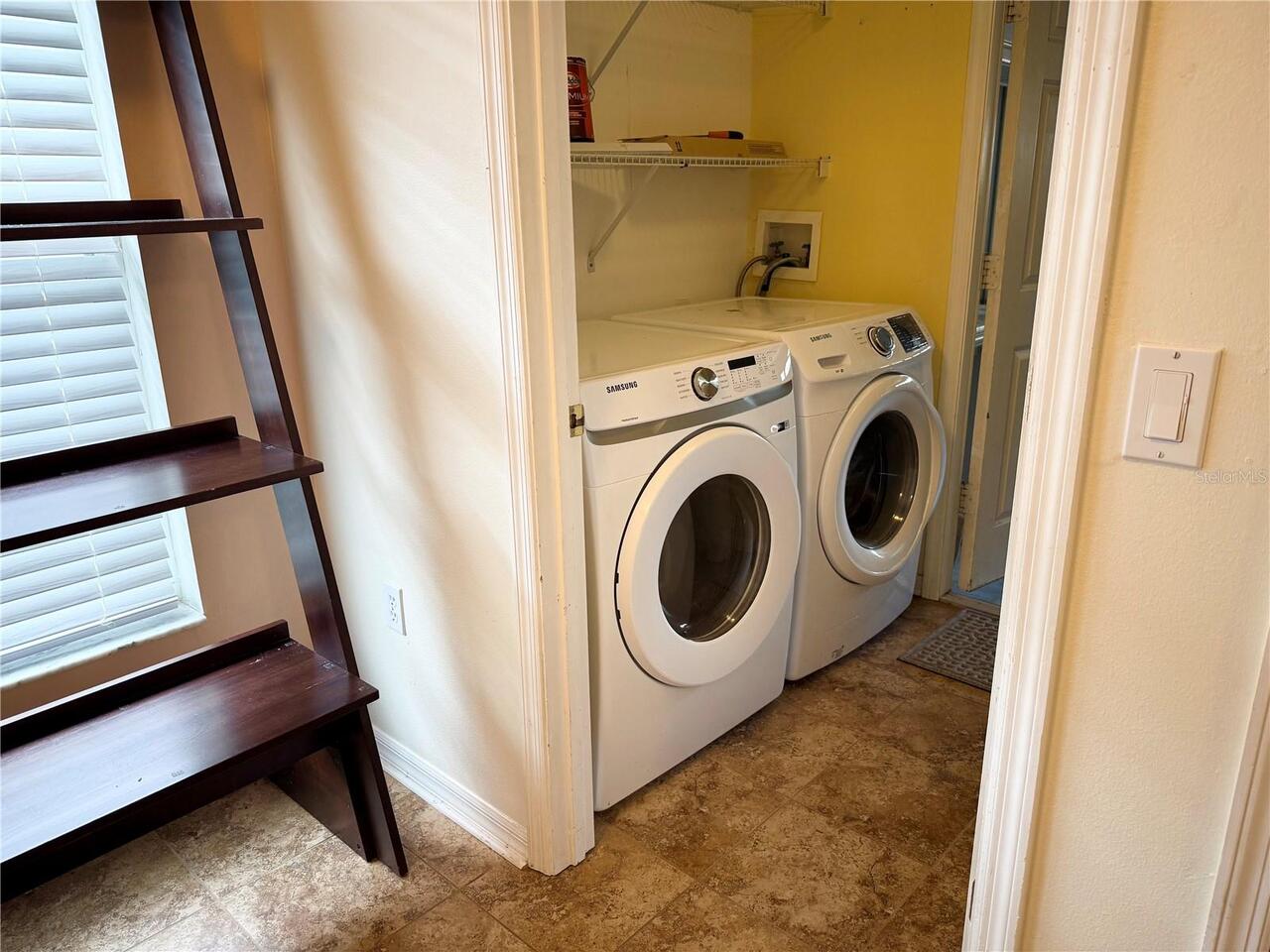 Listing Photo 11