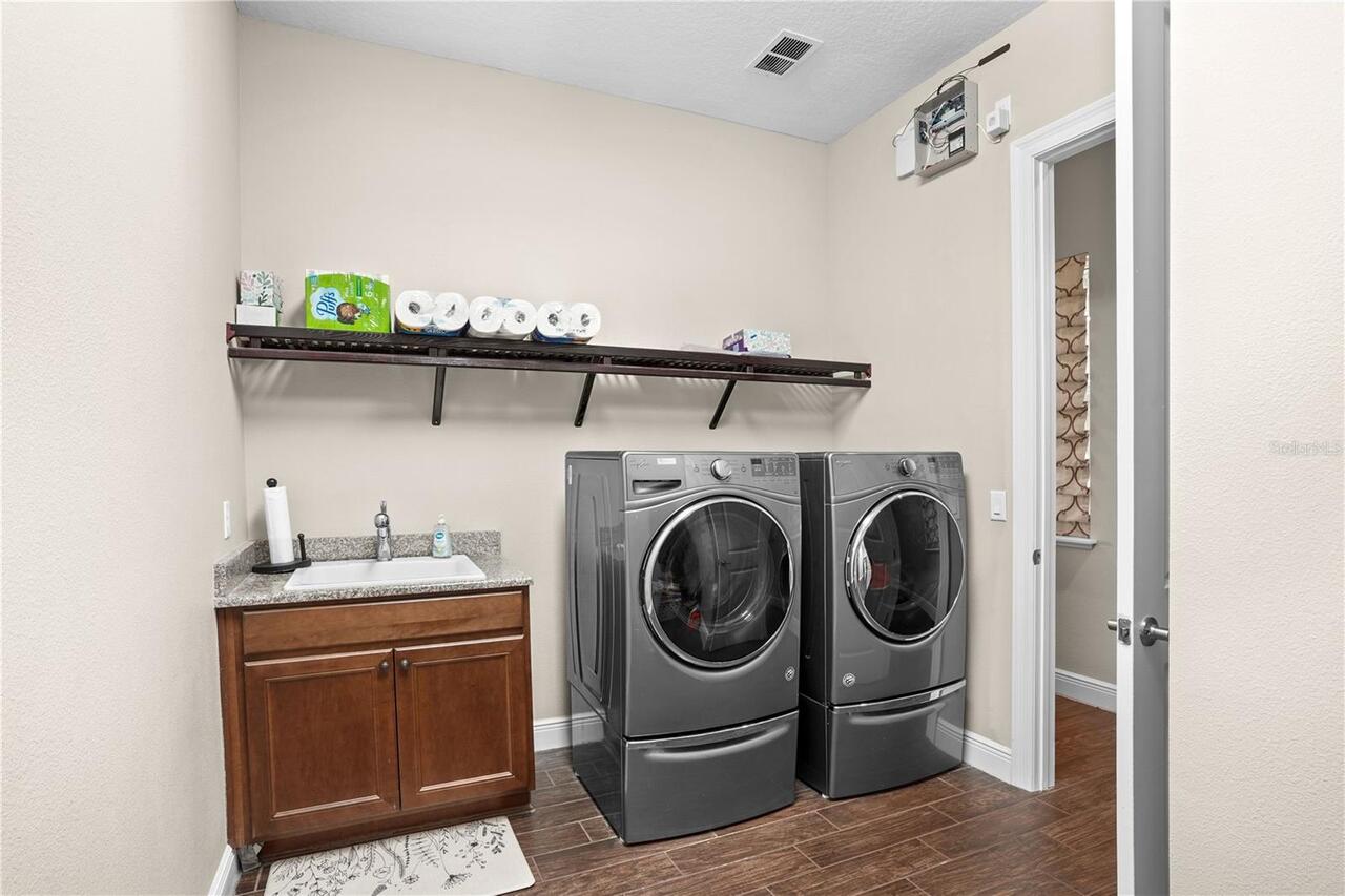 Listing Photo 44