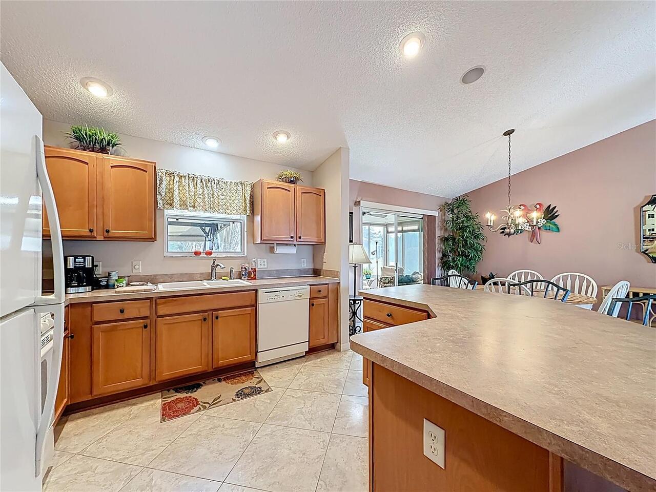 Listing Photo 15