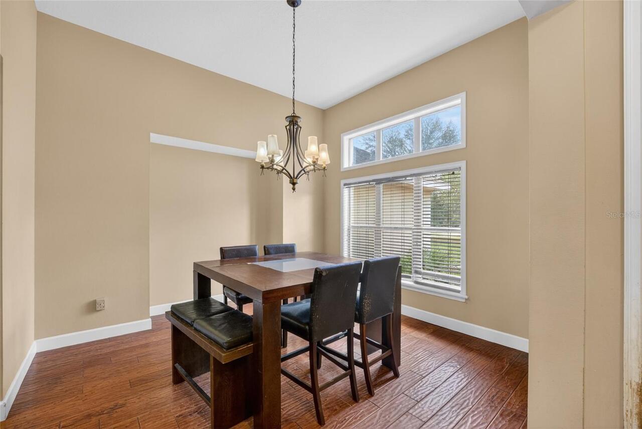 Listing Photo 8