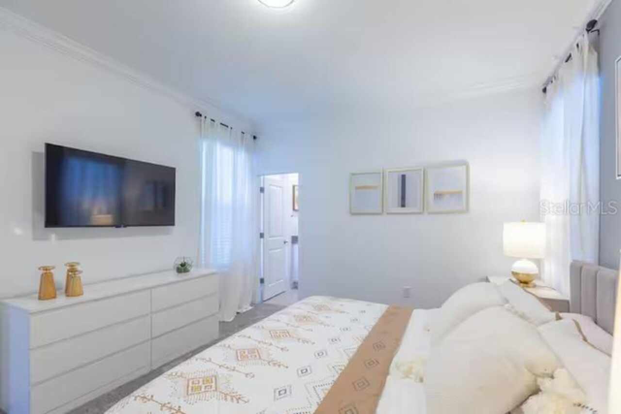 Listing Photo 25