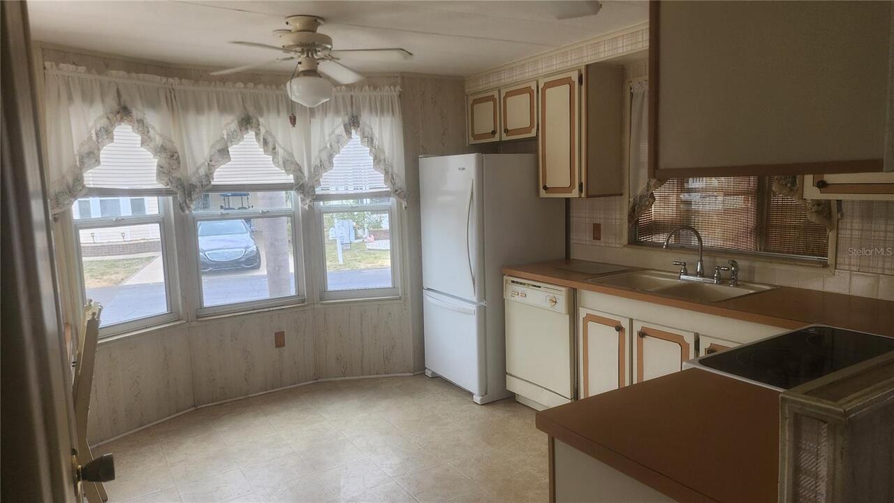 Listing Photo 7