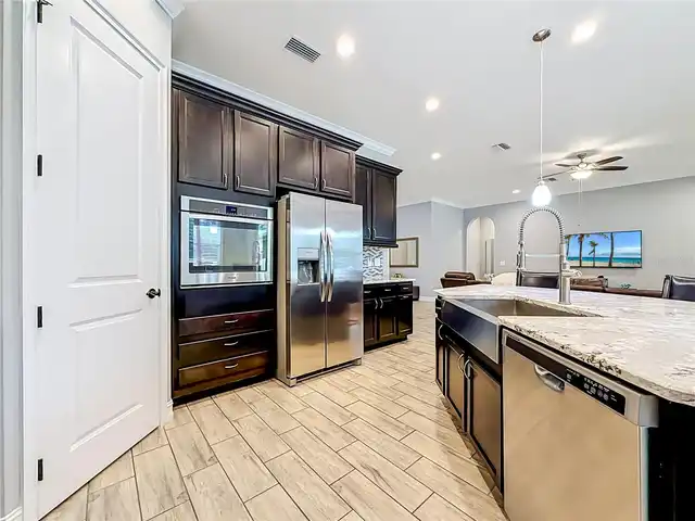 Listing Photo 25