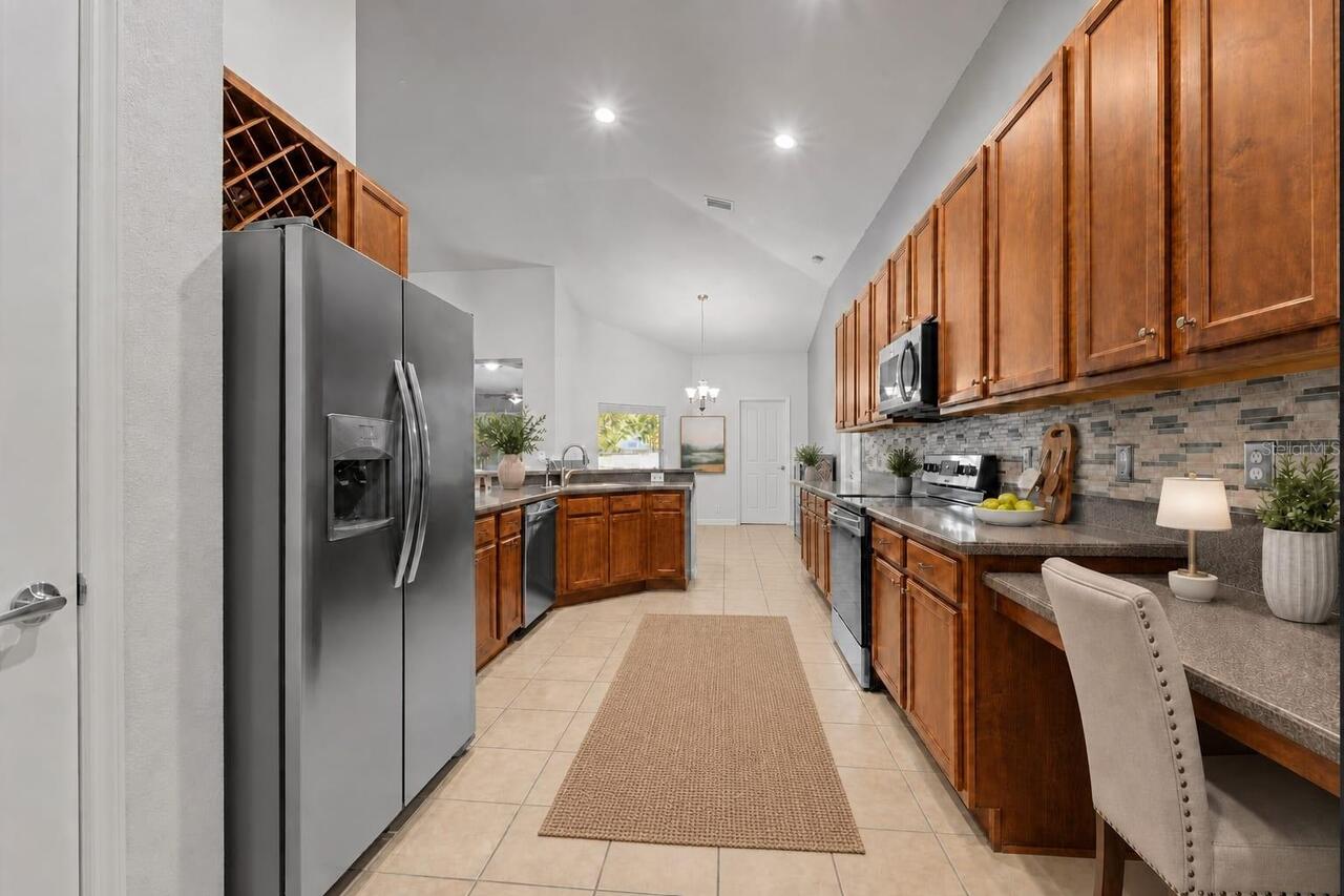 Listing Photo 19