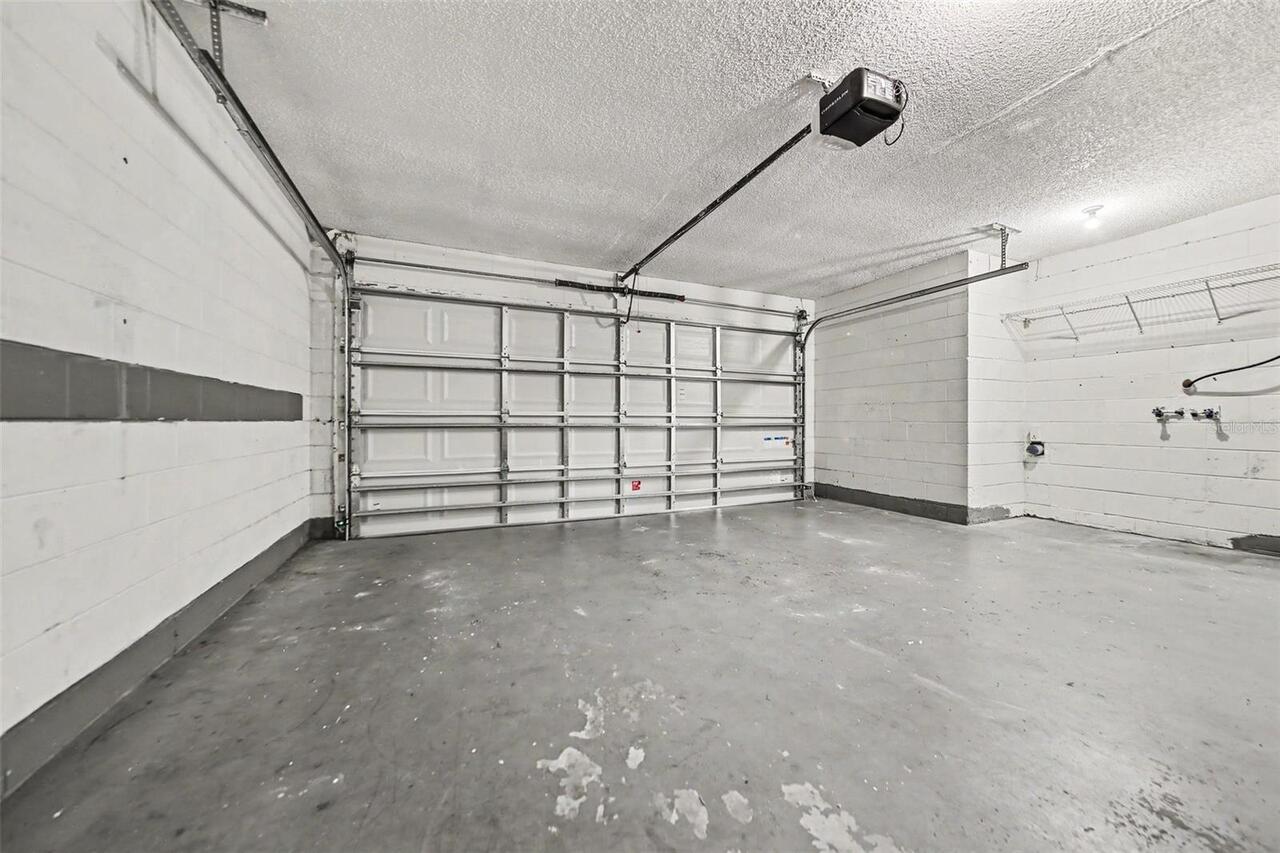 Listing Photo 14