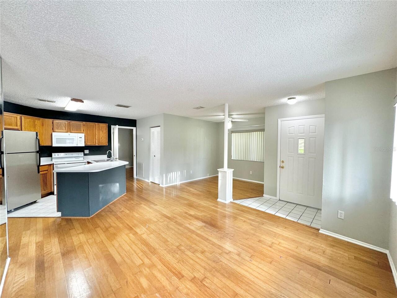 Listing Photo 6