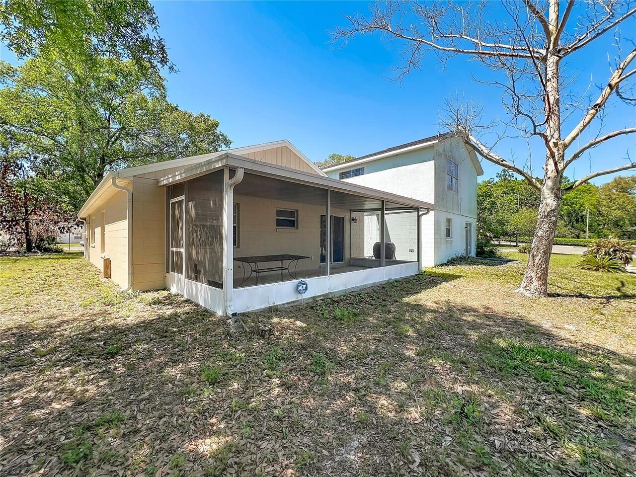 Listing Photo 16