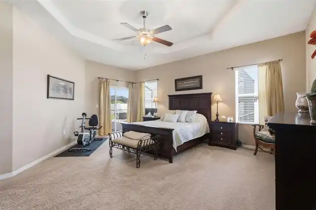 Listing Photo 8