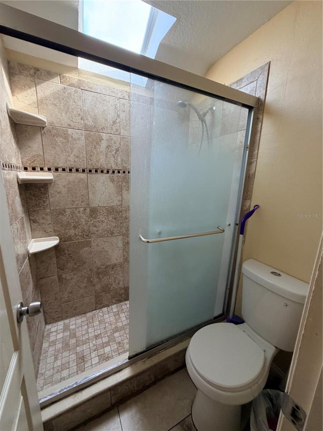 Listing Photo 15