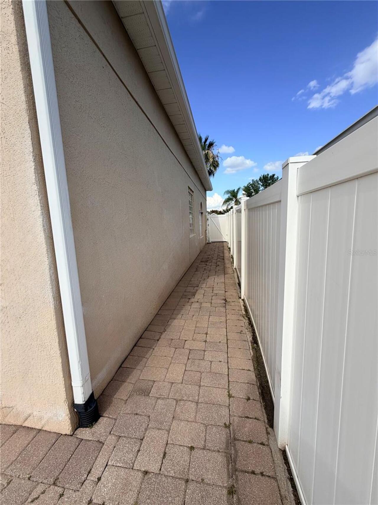 Listing Photo 23