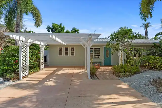 Sarasota Real Estate