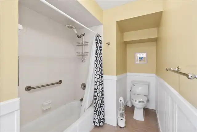 Listing Photo 14