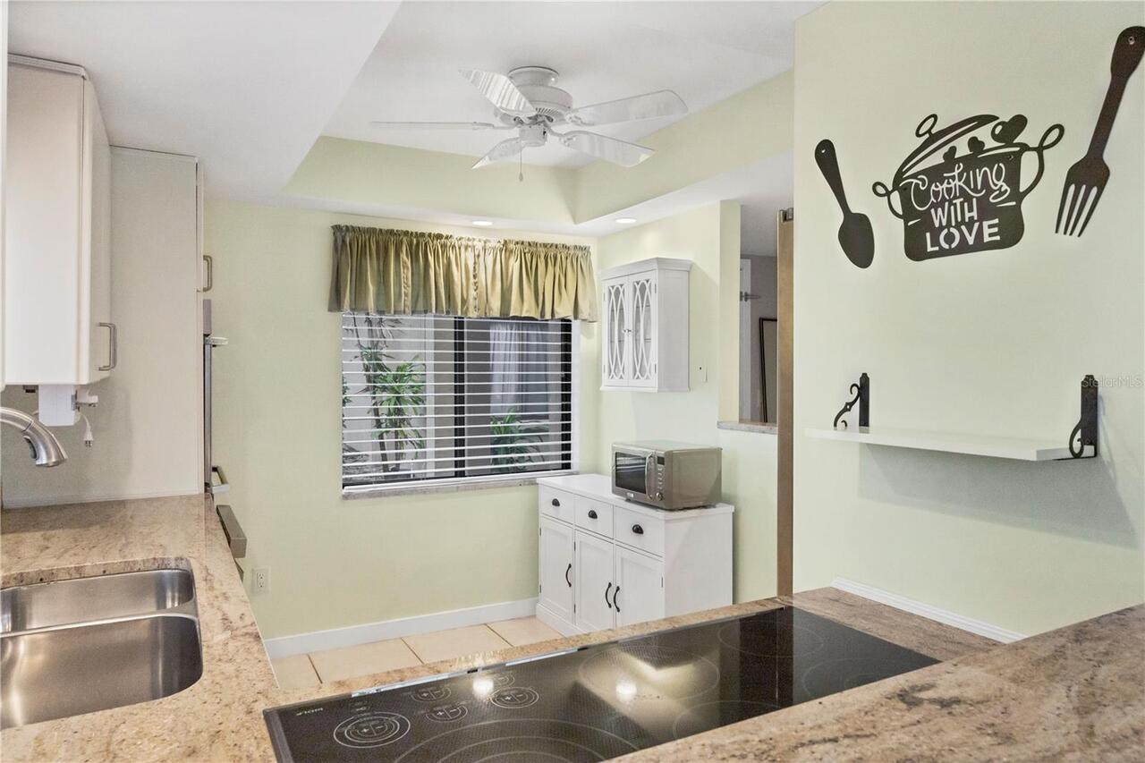 Listing Photo 17