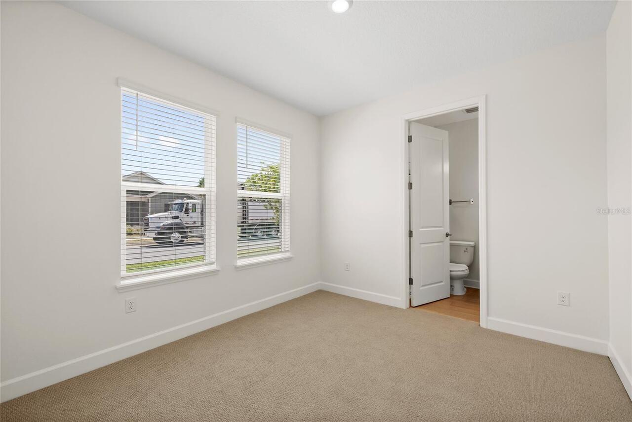 Listing Photo 43