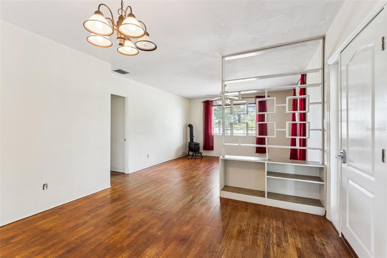 Listing Photo 7