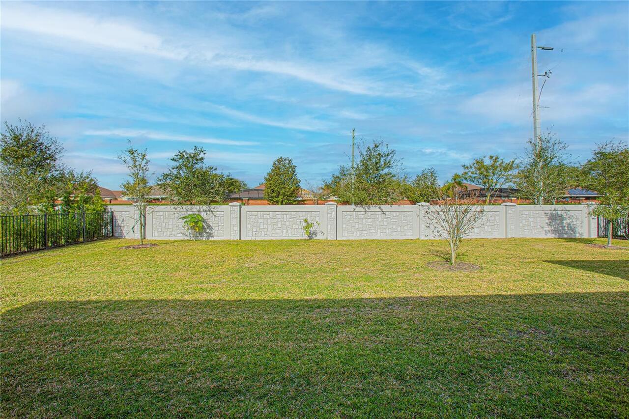 Listing Photo 33