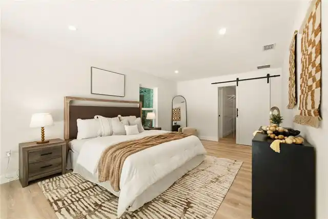 Listing Photo 22