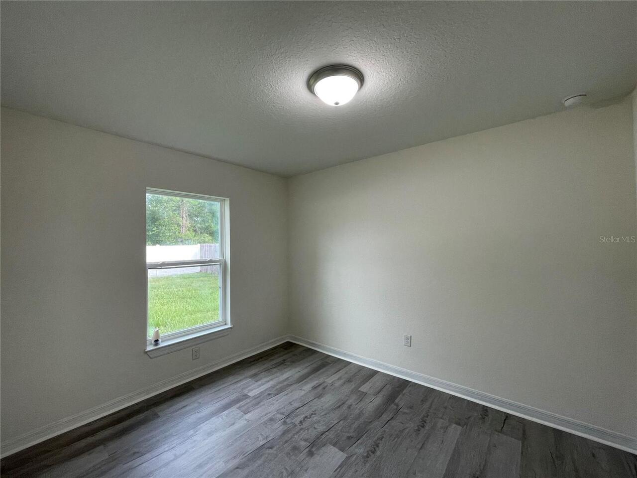 Listing Photo 26