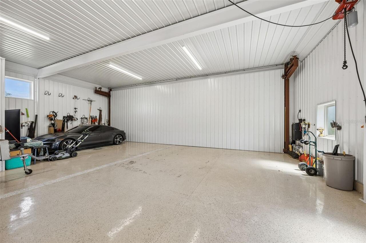 Listing Photo 11