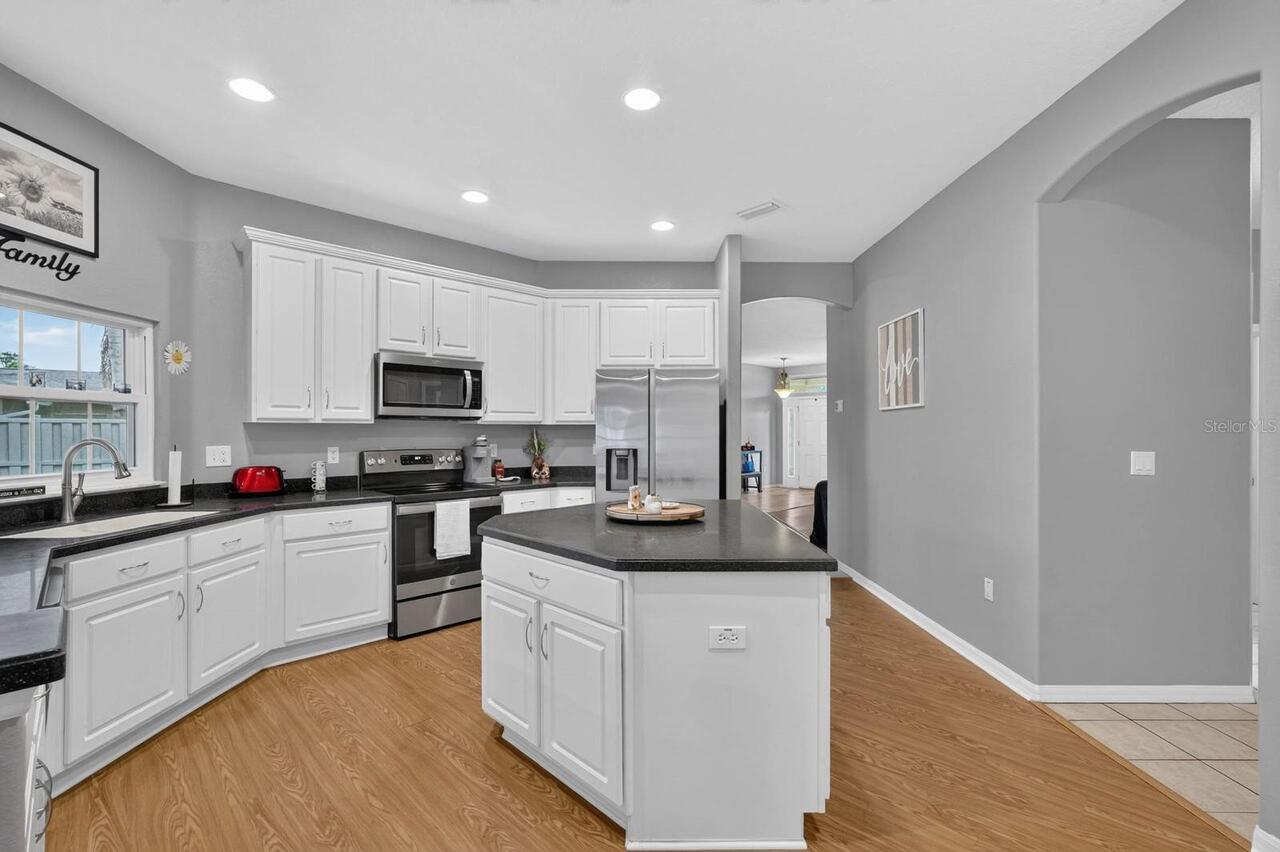 Listing Photo 19