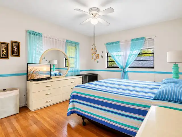 Listing Photo 20