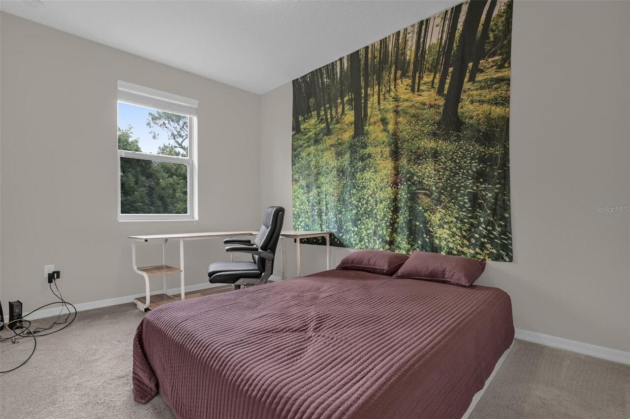 Listing Photo 18