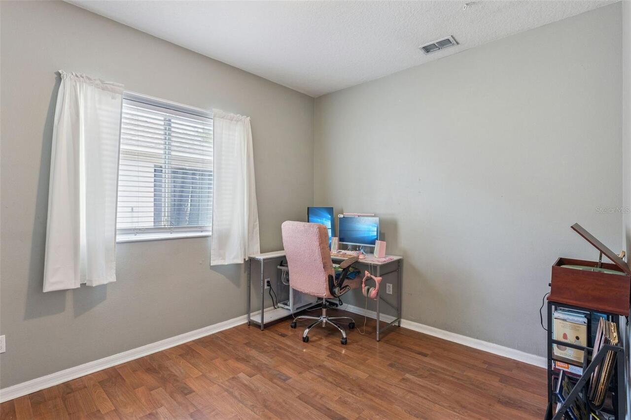 Listing Photo 32