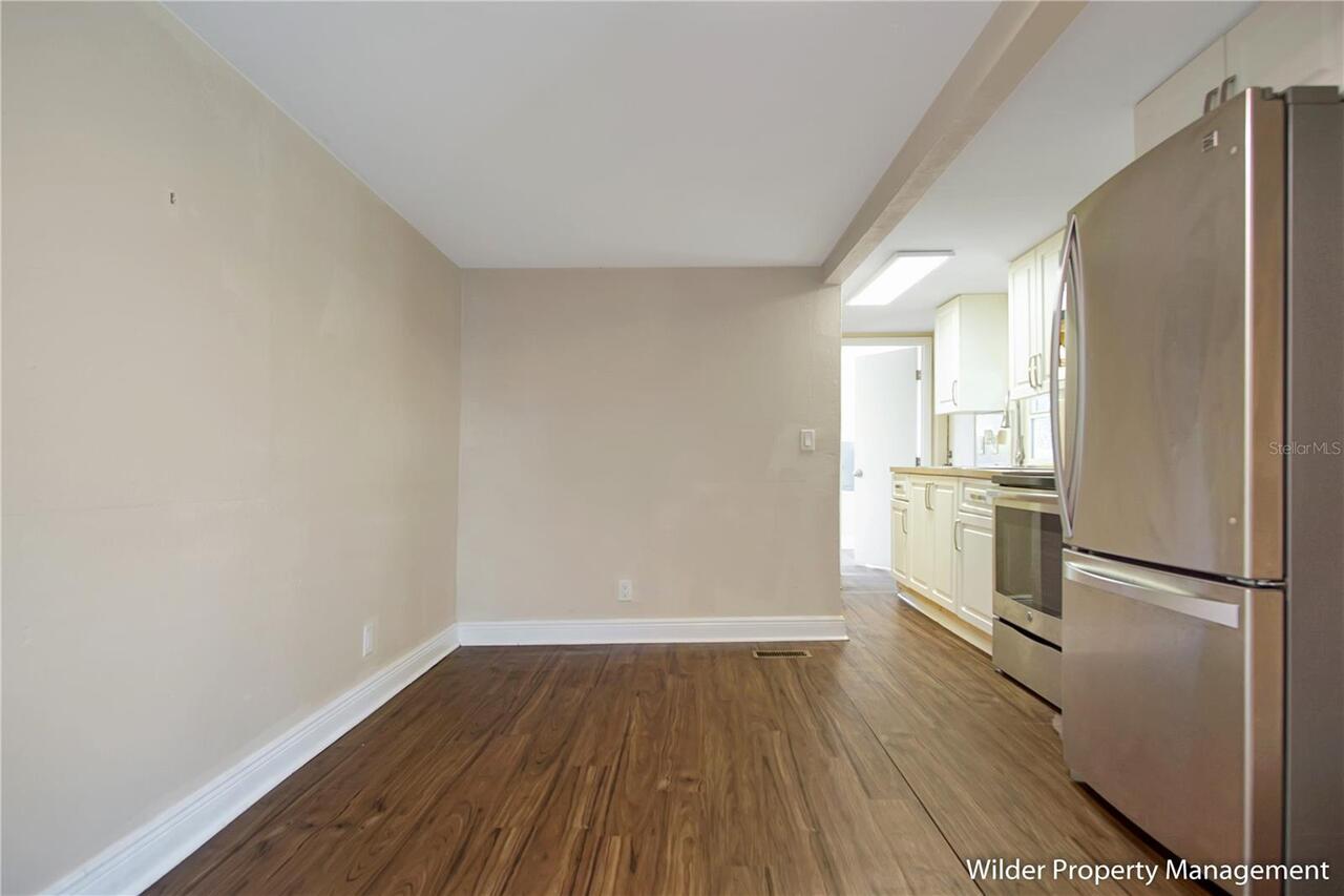 Listing Photo 6