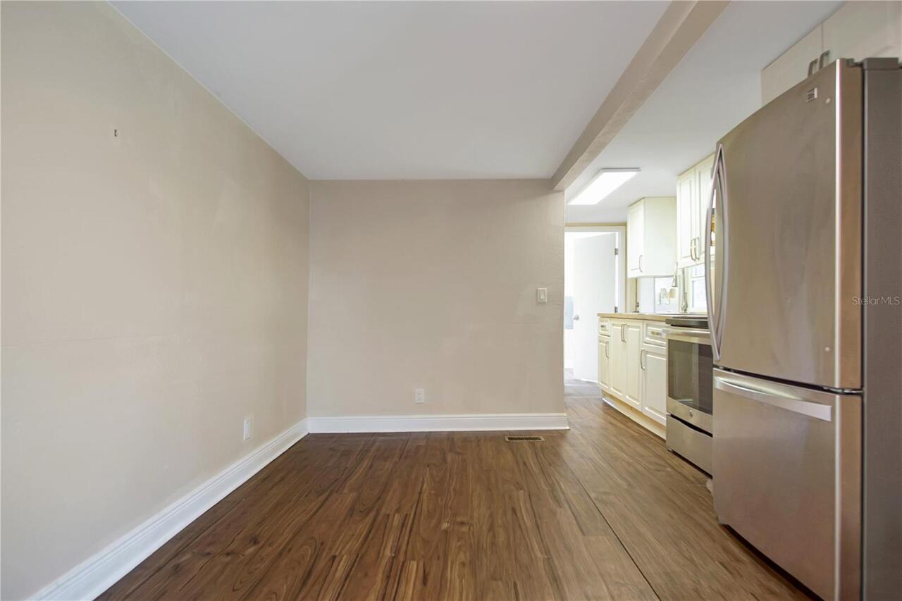 Listing Photo 7