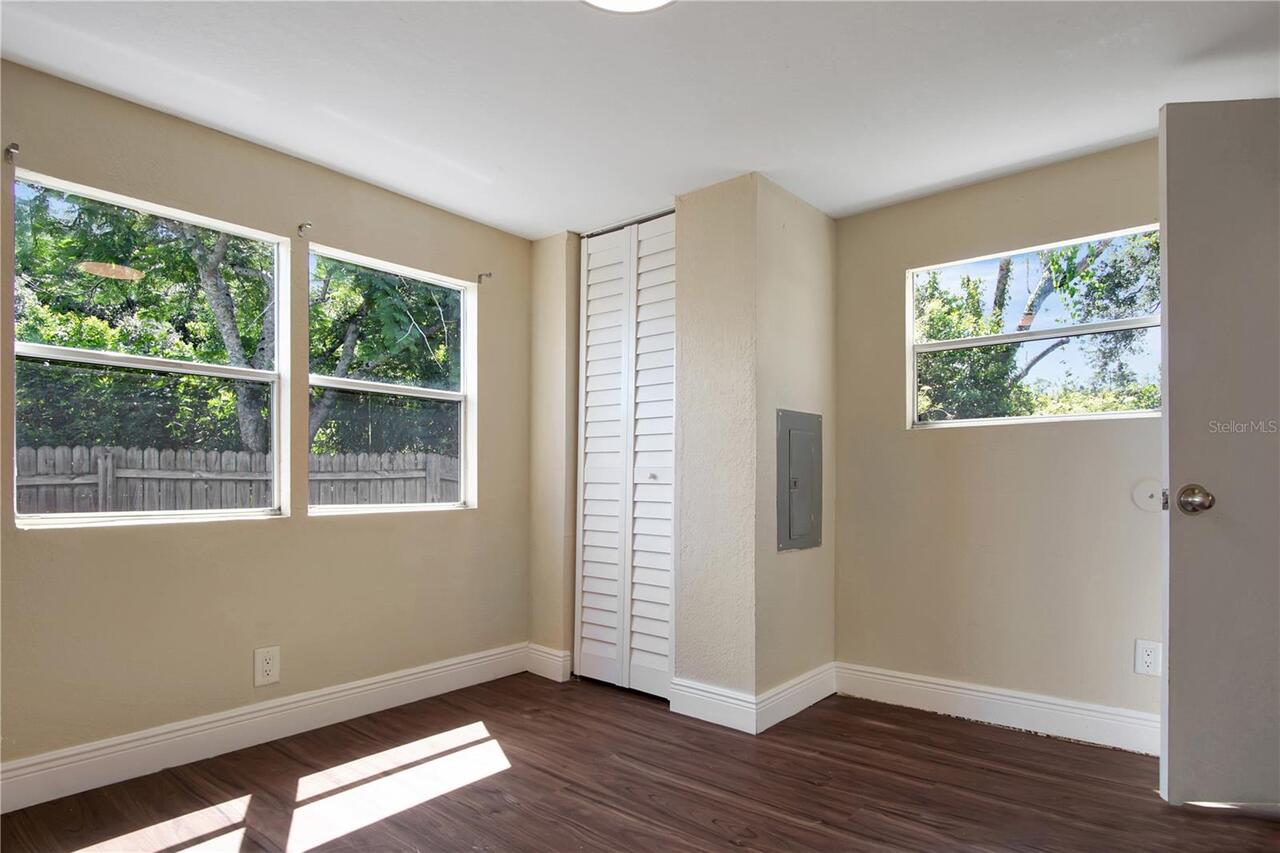 Listing Photo 17