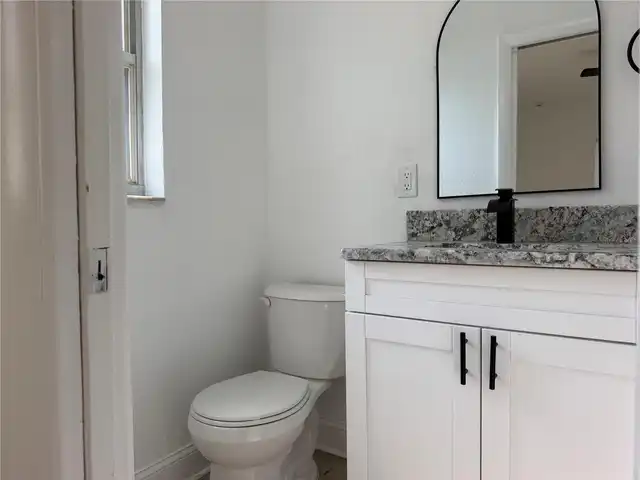 Listing Photo 7