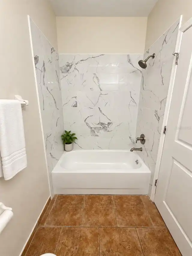Listing Photo 22