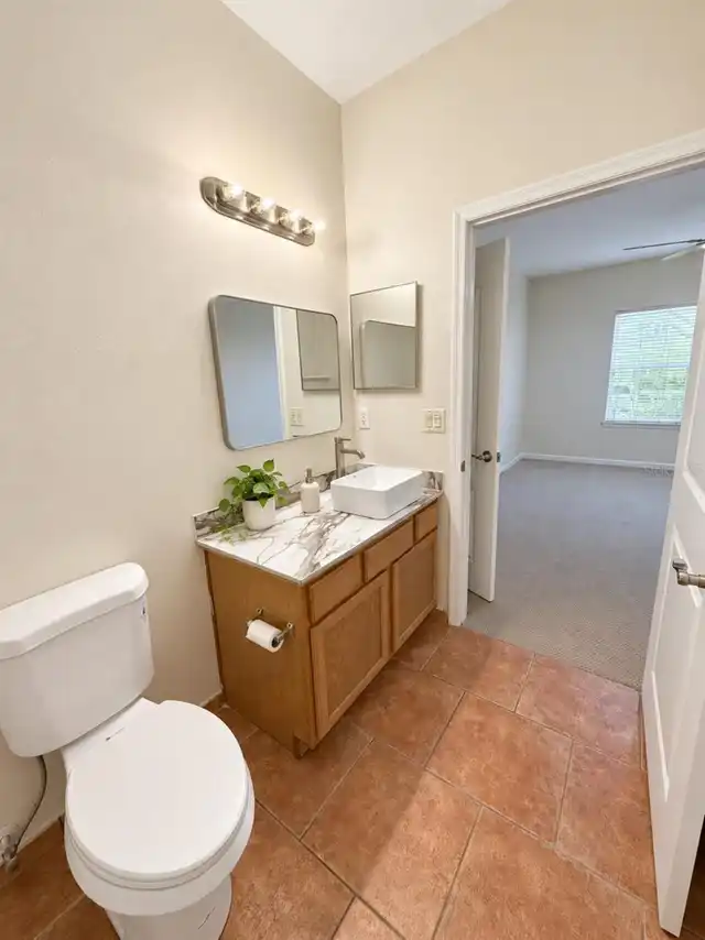 Listing Photo 28