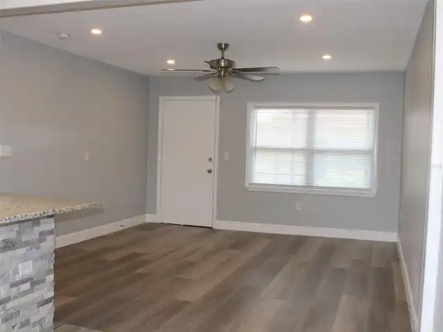 Listing Photo 13