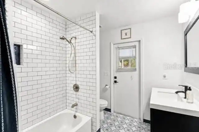 Listing Photo 16