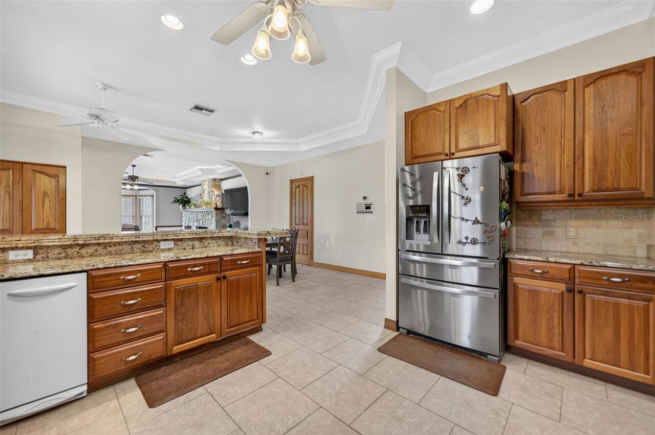 Listing Photo 17